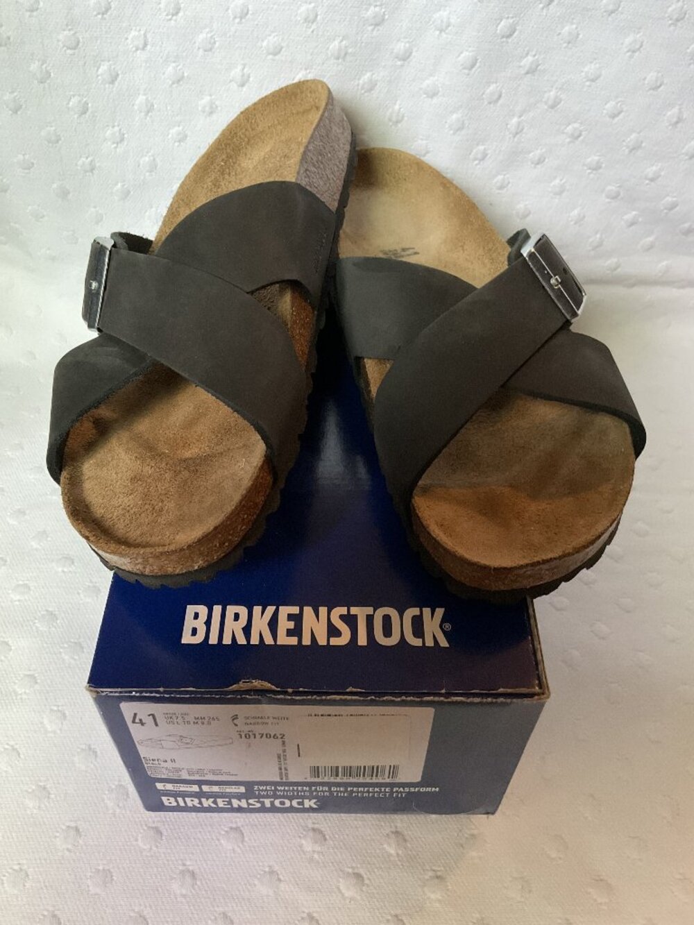 BIRKENSTOCK Women’s Siena Big Buckle Nubuck Leather, Black, Sz 41 (US 10-10.5) N